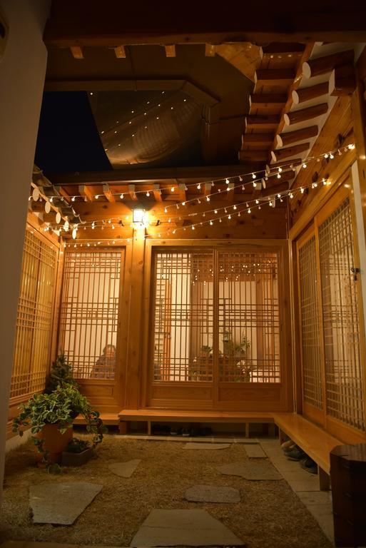 Bukchonae Hotel Seoul Exterior photo