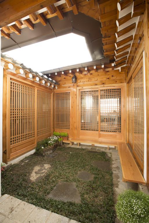Bukchonae Hotel Seoul Exterior photo