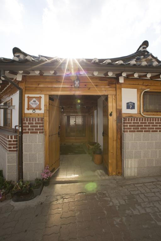 Bukchonae Hotel Seoul Exterior photo